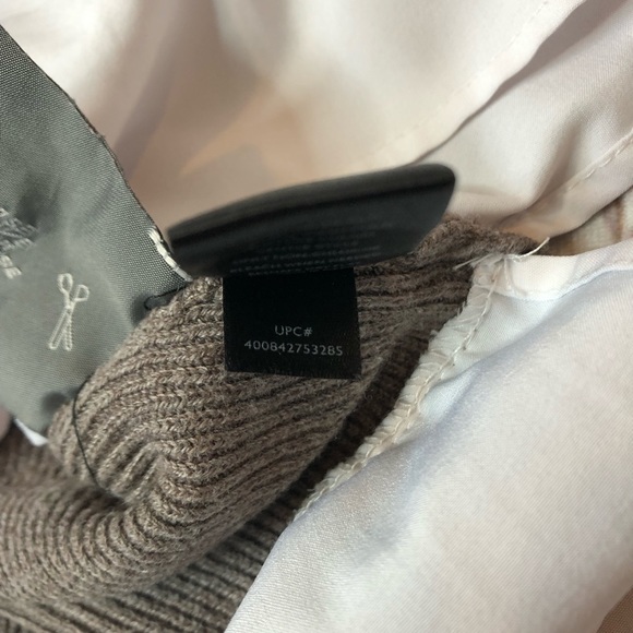 Simply Vera Vera Wang Mixed Media Sweater Medium - Picture 8 of 15